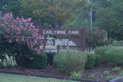 Earlywine Park .
